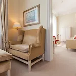 Hotell Grand 5*