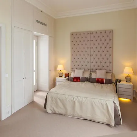 Hotel Grand 5*