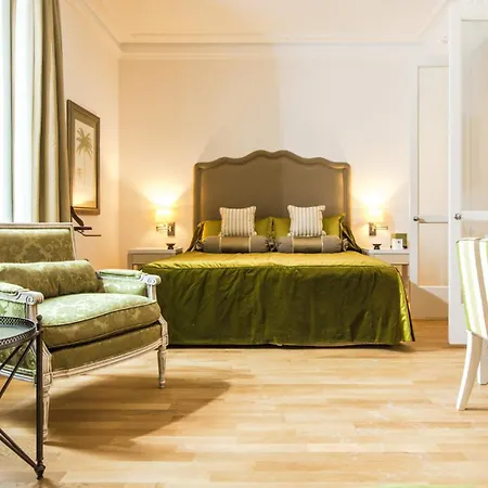 Hotel Grand 5*
