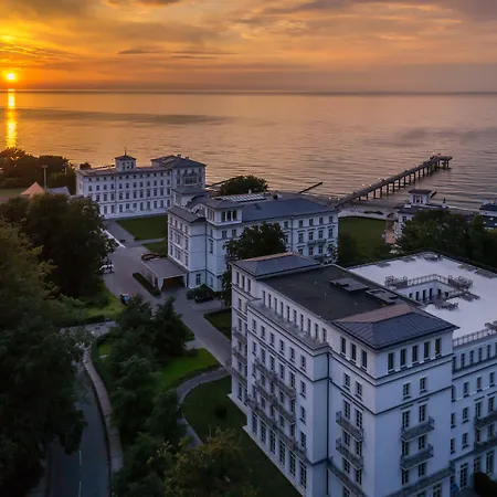 Grand Hotel